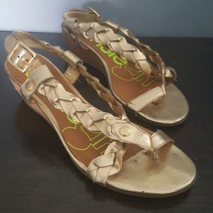 Kensi Girl Gold Braid Wedge Sandal size 6